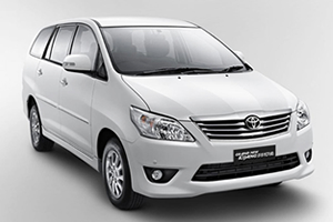 TOYOTA INNOVA